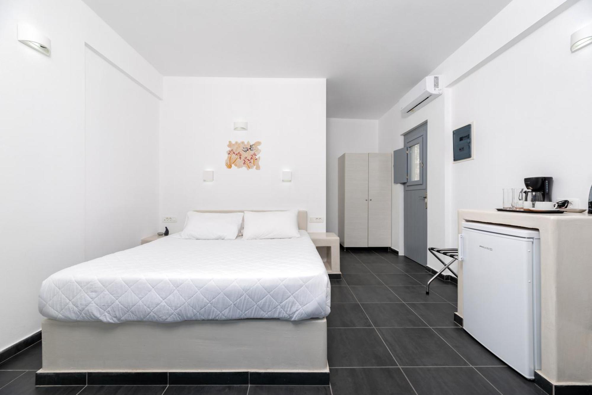 Pancratium Villas & Suites อาโกรตีรี ภายนอก รูปภาพ