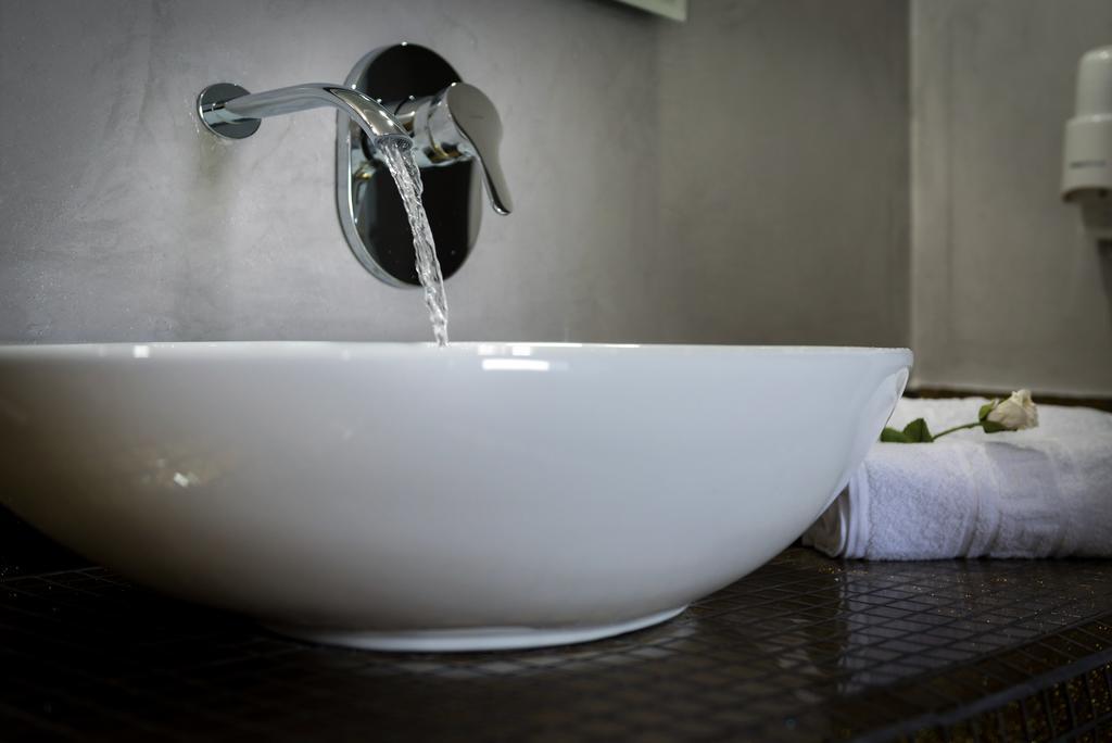 Pancratium Villas & Suites อาโกรตีรี ภายนอก รูปภาพ